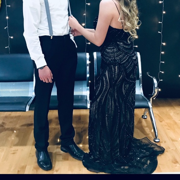 Sherri Hill Prom Dress! - Picture 2 of 5